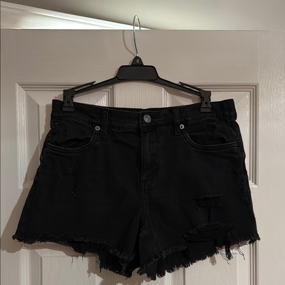 Aerie Black Distressed Jean Shorts - Picture 1 of 3